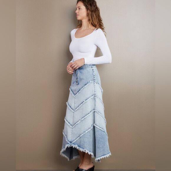 Wash Lab Denim Chevron Raw Hem Maxi Skirt - Size 29 / M - L - Picture 2 of 14